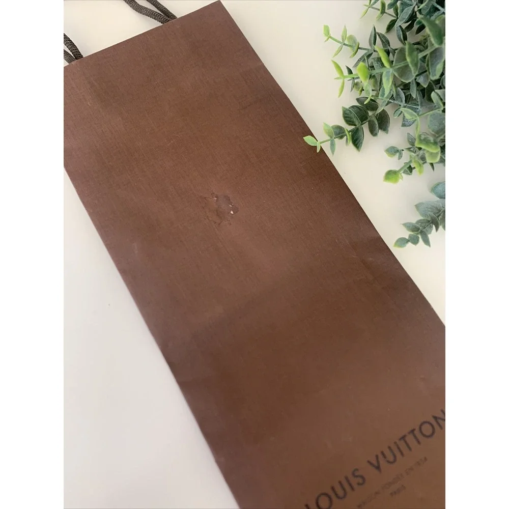 LOUIS VUITTON Authentic Paper Gift Shopping Bag 17.25